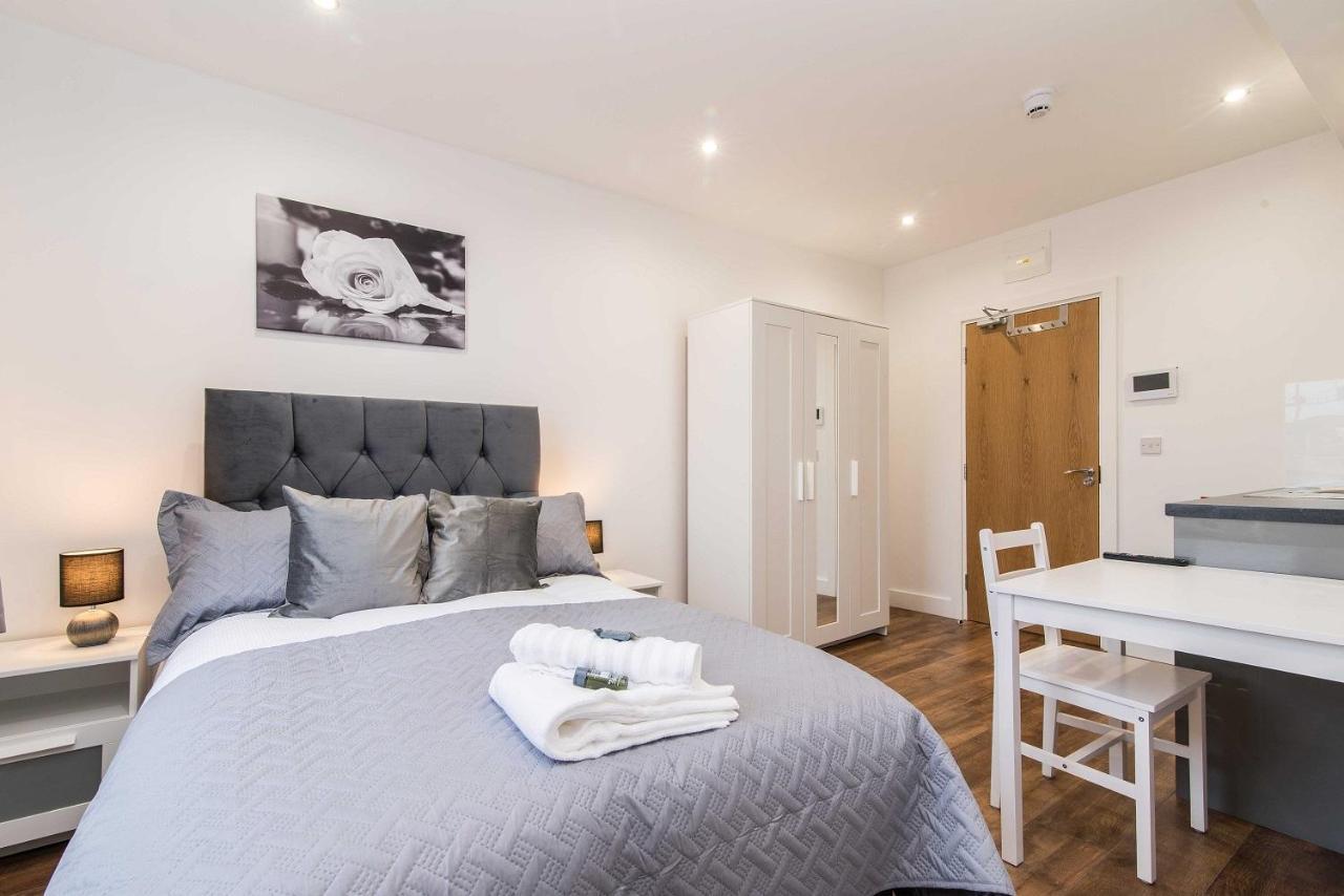 Sublime Stays Webberley Stylish Studio Stoke City Centre Exterior foto